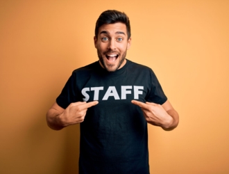 zamestnanec_1816606829b