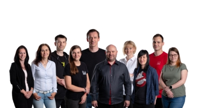 spolu4a_horni-bila_2